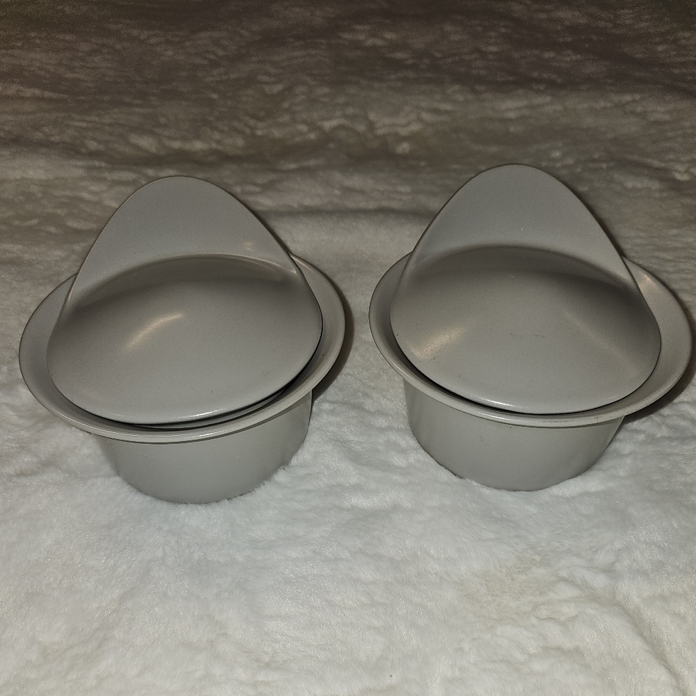 IKEA FARGKLAR Gray Baking/Serve ware Set